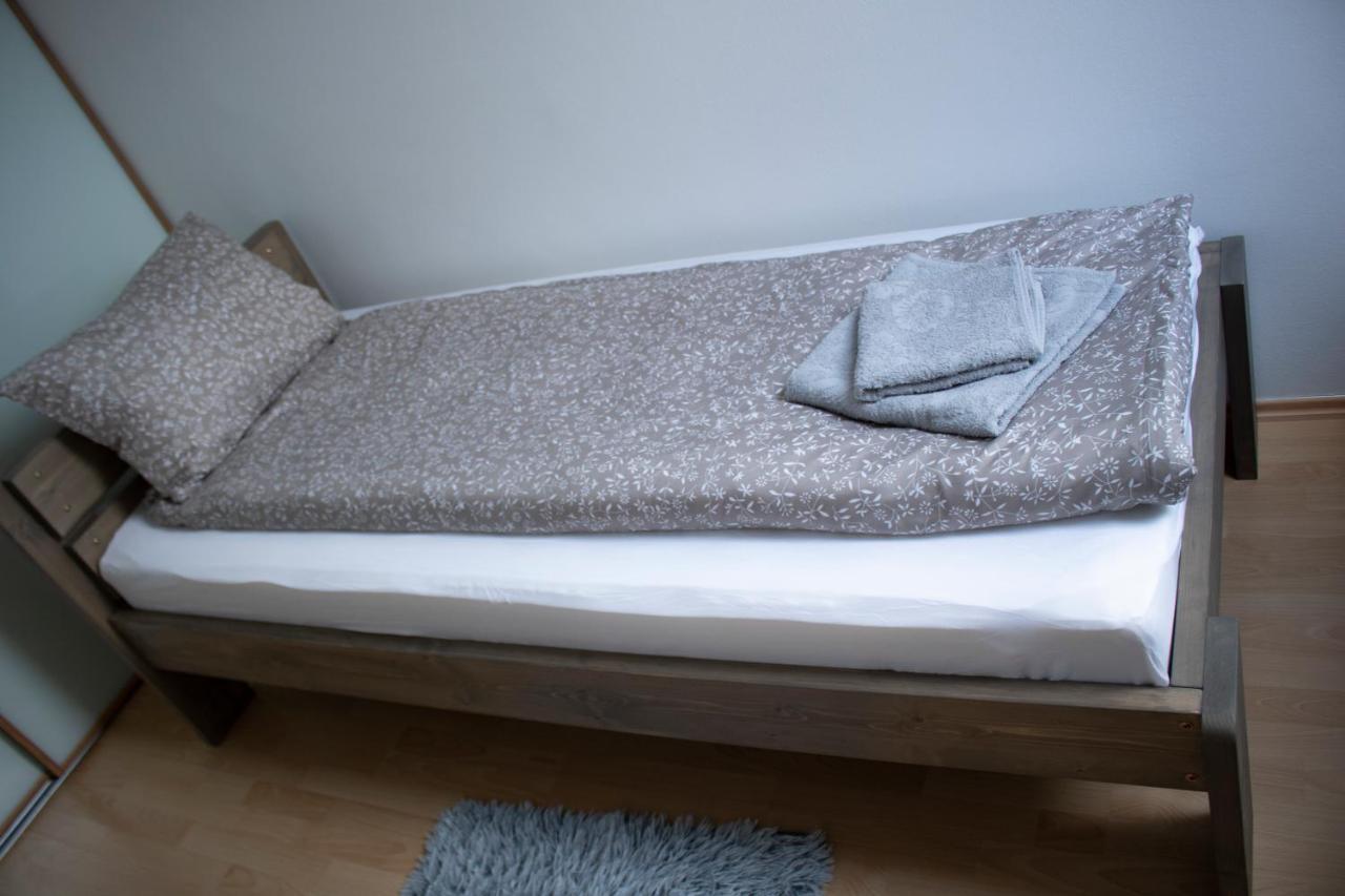 Csalogany Apartman Lägenhet Szekszárd Exteriör bild